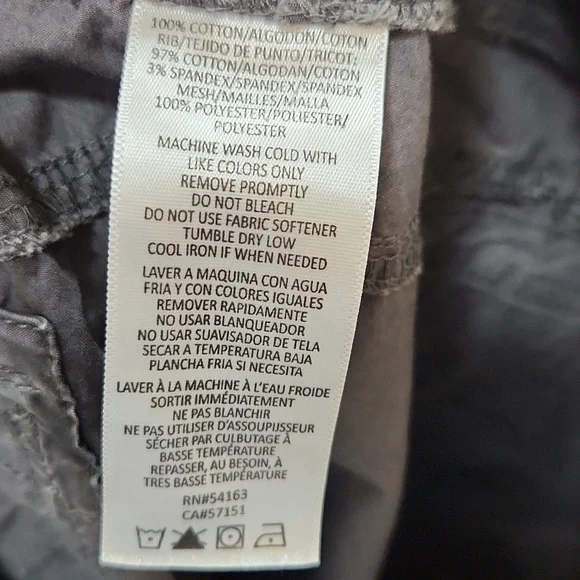 Calvin Klein Performance Cargo Capri Pants Women's Size XL Gray - Picture 9 of 10